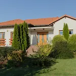 Corvina * Győrújbarát