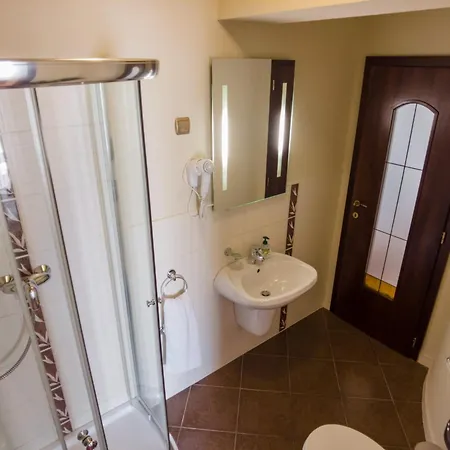 Villa Corvina Győrújbarát