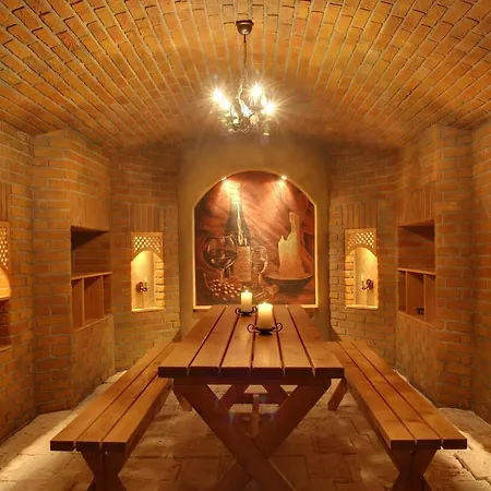 Villa Corvina *